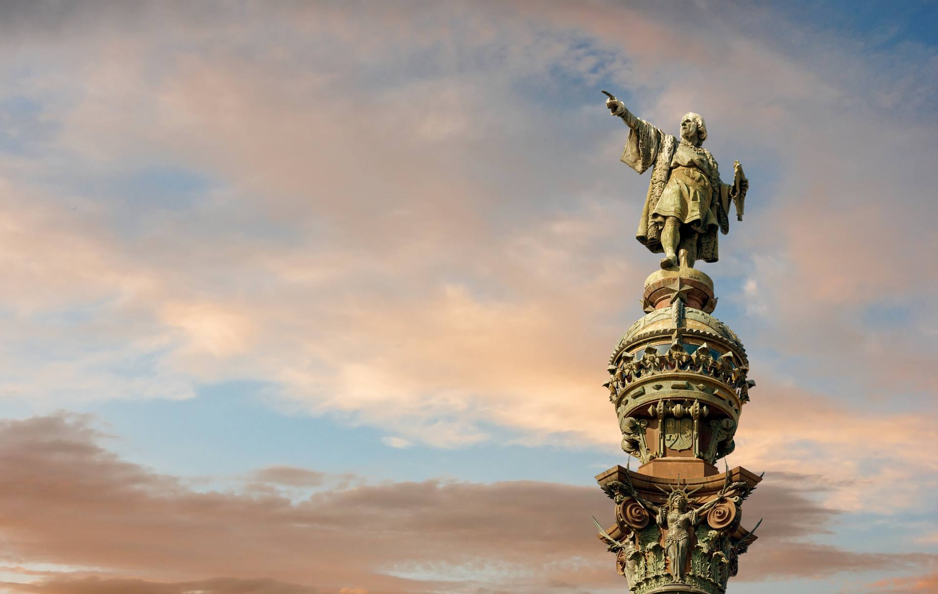 Statue of Columbus in Barcelona